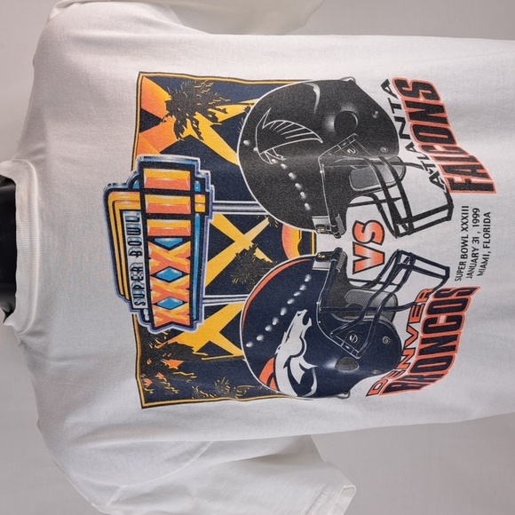 LOGO 7 Other - Vintage 1999 Super Bowl XXXIII Denver vs Atlanta helmet graphics XL t-shirt